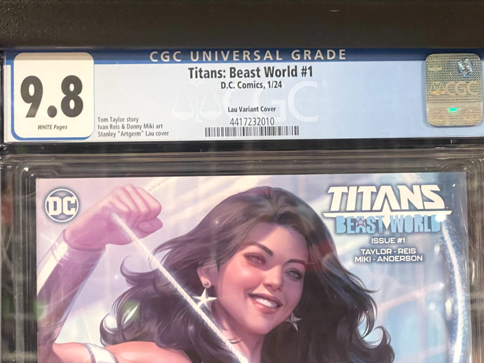 Titans: Beast World #1 (DC Comics January 2024) CGC 9.8 Lau Variant