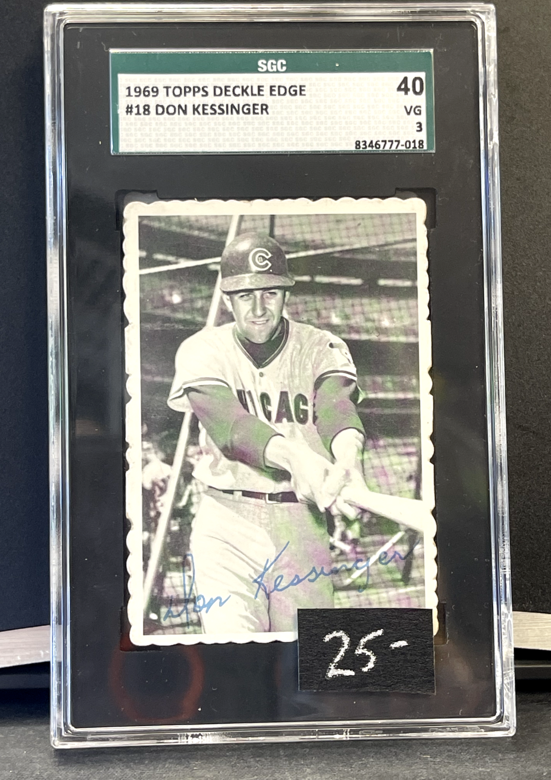 1969 Topps - Deckle Edge #18 Don Kessinger -- SGC Graded